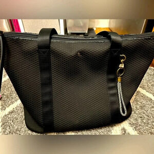 Elliott Lucca Textured Large Tote